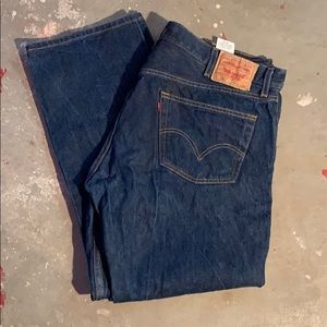 Levi’s 501 Blue Jeans shrink to fit 42x32